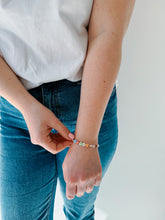 Carica l'immagine nel visualizzatore di Gallery, Bracciale Amore