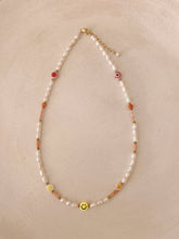 Load image into Gallery viewer, Smiley Necklace